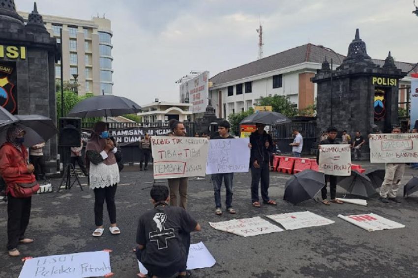Protes Aksi Kamisan Semarang: Tuntut Keadilan untuk Gamma Rizkynata